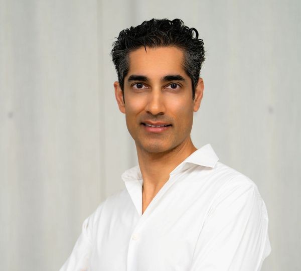 Devesh Varma, MD, FRCSC, BEng